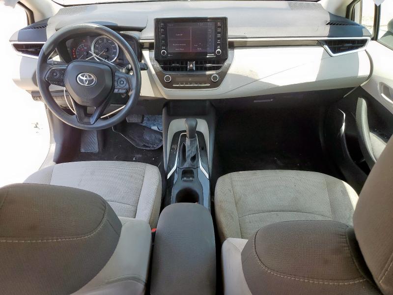  TOYOTA COROLLA 2022 Srebrny