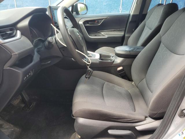 TOYOTA RAV4 2019 Srebrny