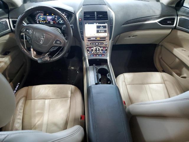 Sedans LINCOLN MKZ 2017 Kremowy