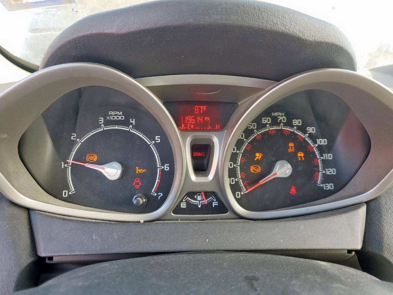 3FADP4BJ9DM119992 2013 Ford Fiesta Se