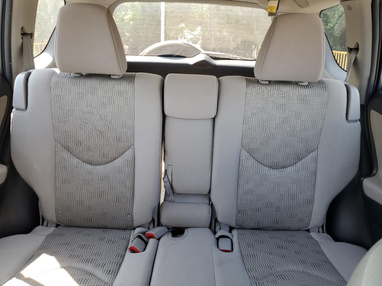 2011 Toyota Rav4 VIN: 2T3BF4DV4BW170266 Lot: 63325095