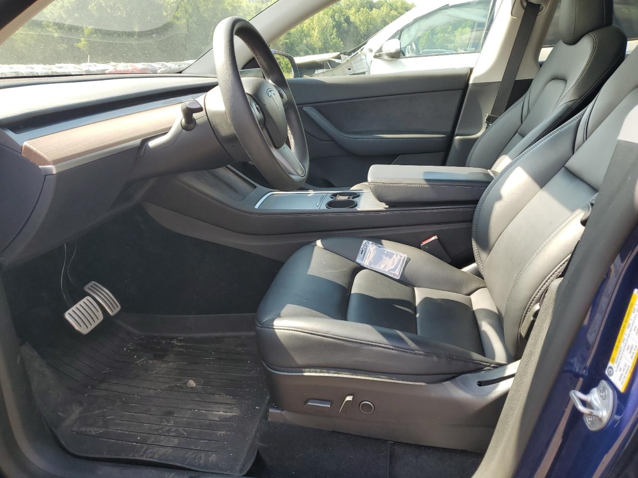 2022 Tesla Model Y VIN: 7SAYGDEF6NF502428 Lot: 65590625