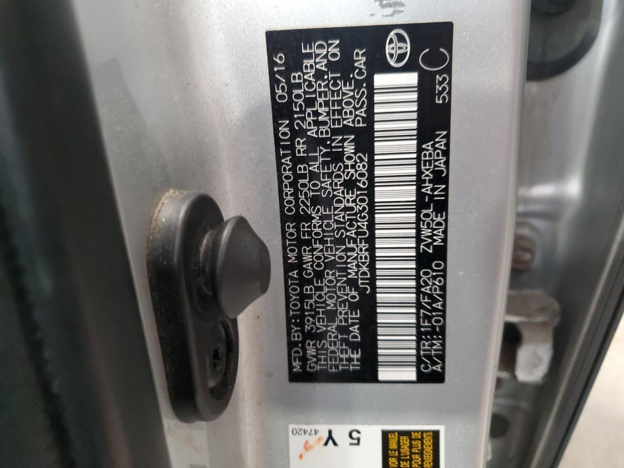 2016 Toyota Prius VIN: JTDKBRFU4G3016082 Lot: 63825825