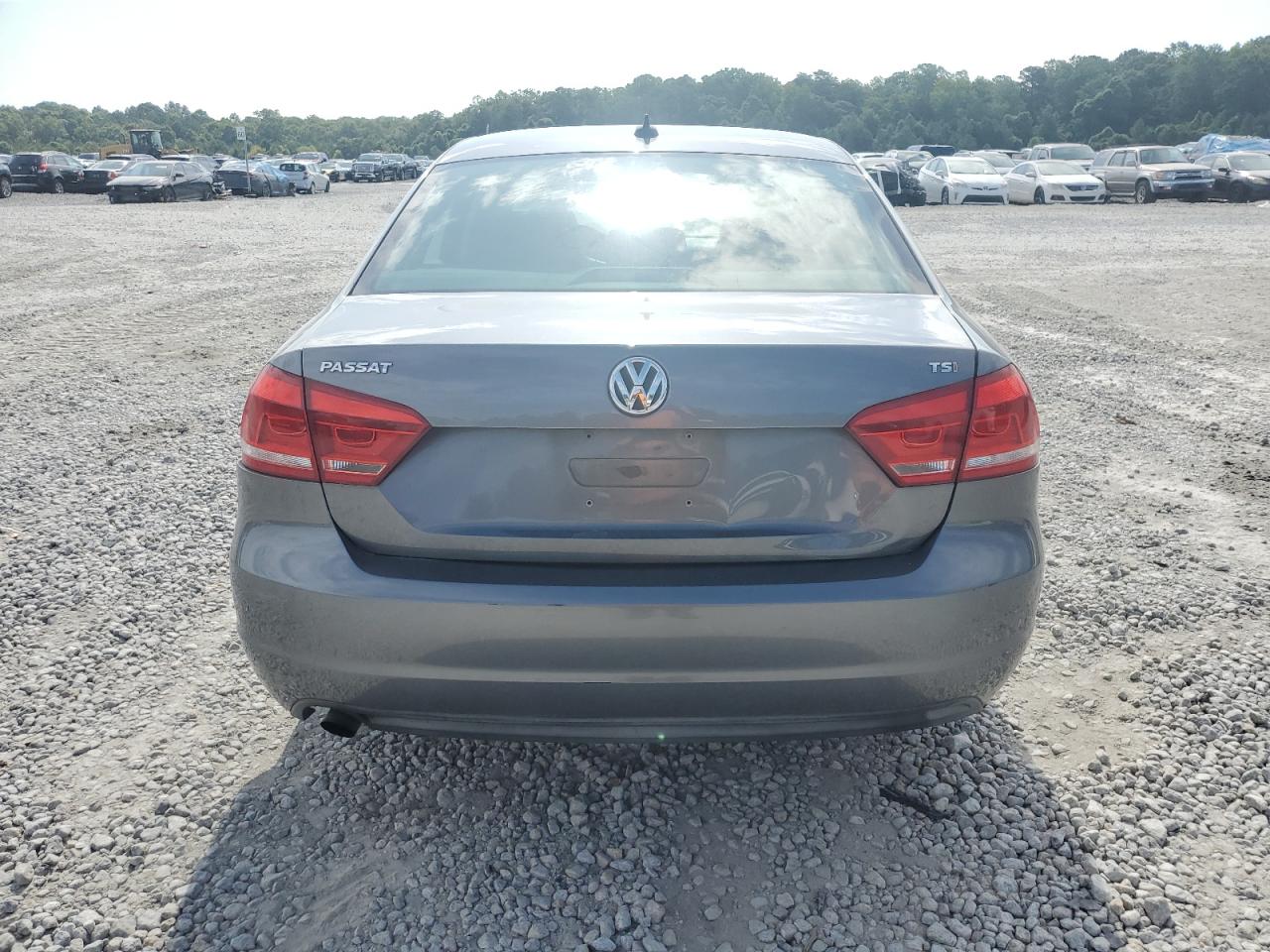 2014 Volkswagen Passat S VIN: 1VWAS7A33EC079618 Lot: 64448465
