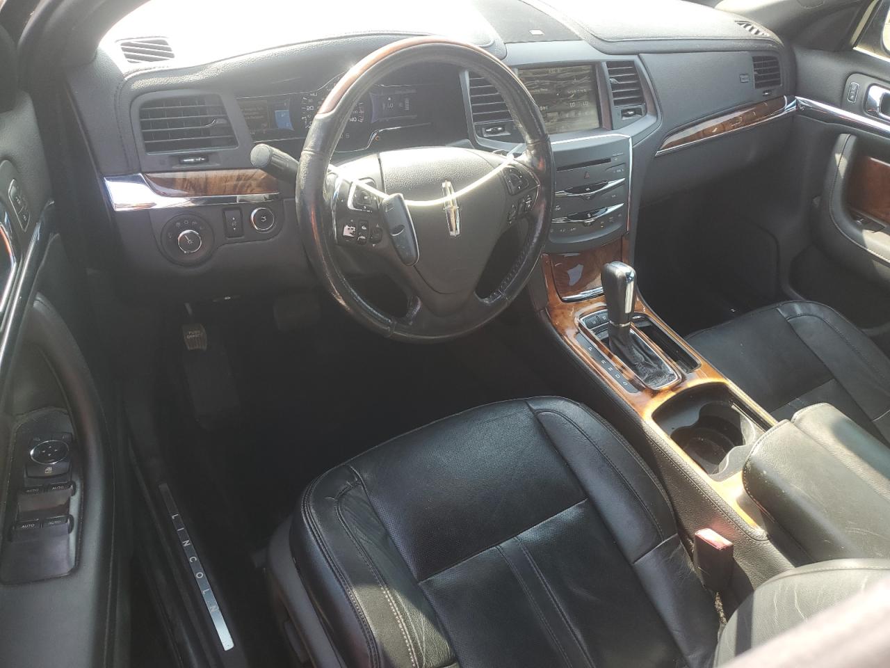 1LNHL9DK9DG603743 2013 Lincoln Mks