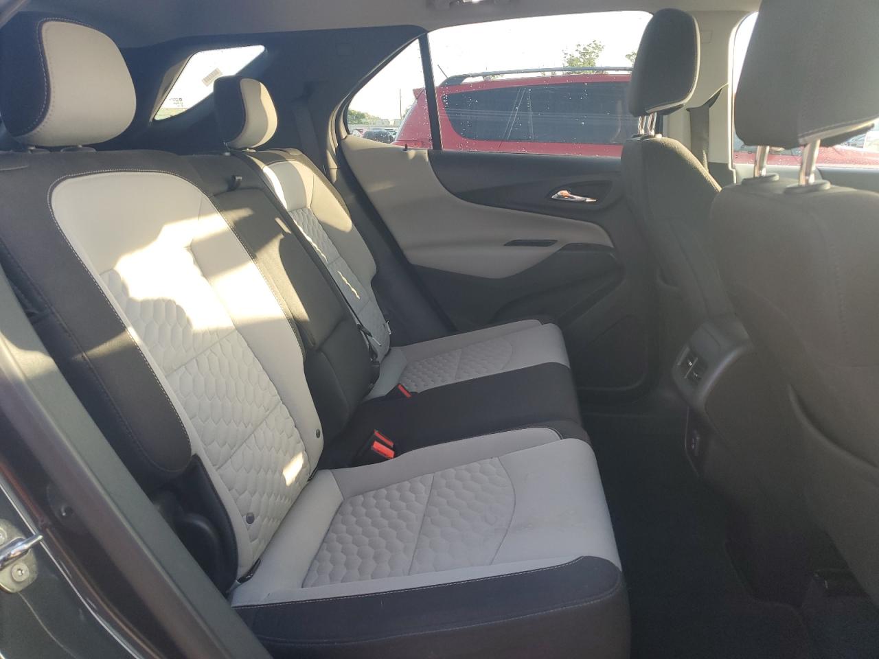 2020 Chevrolet Equinox Ls VIN: 3GNAXHEV6LS557972 Lot: 64763395