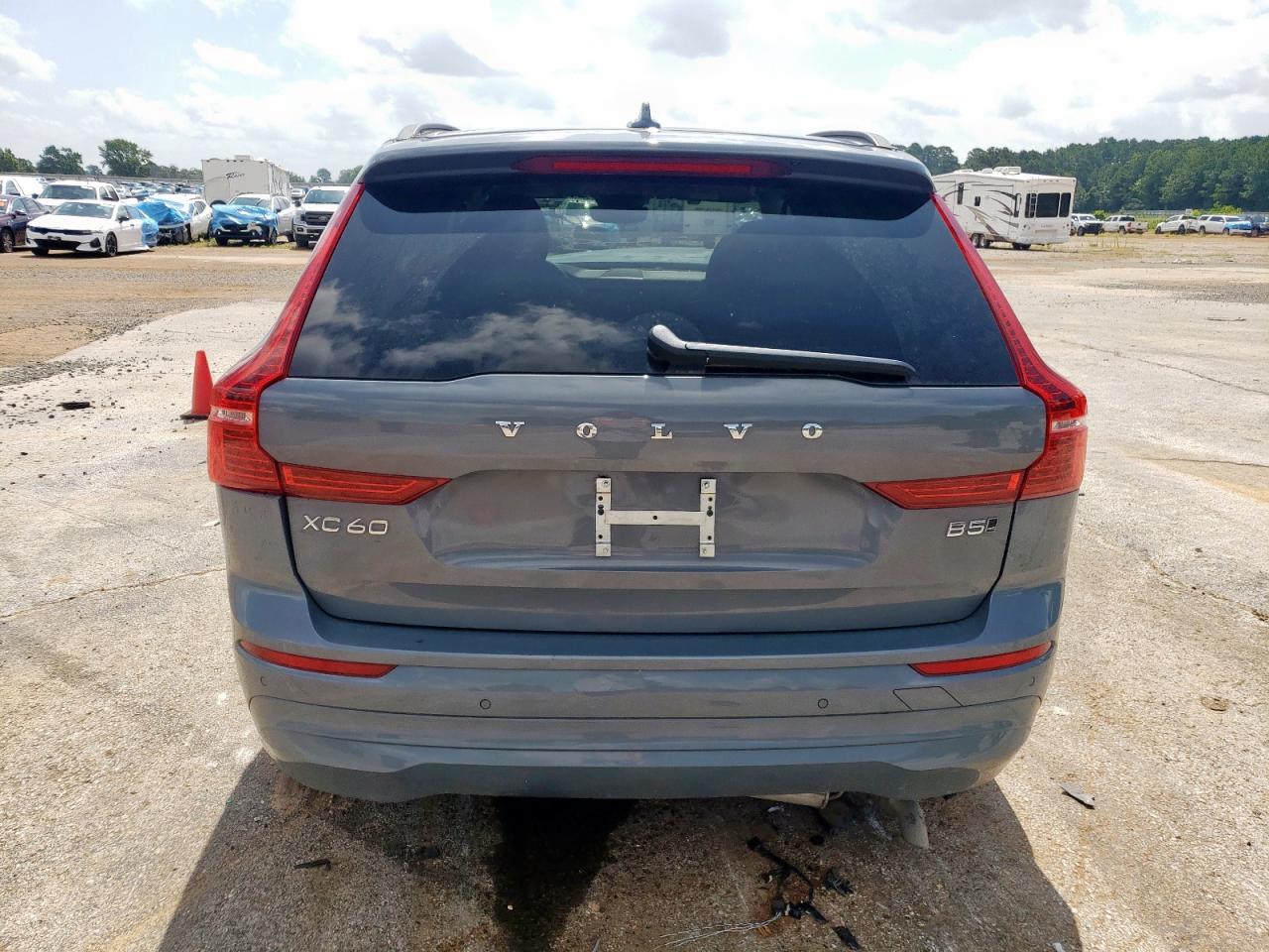 2022 Volvo Xc60 B5 Momentum VIN: YV4L12RK0N1032990 Lot: 64977545