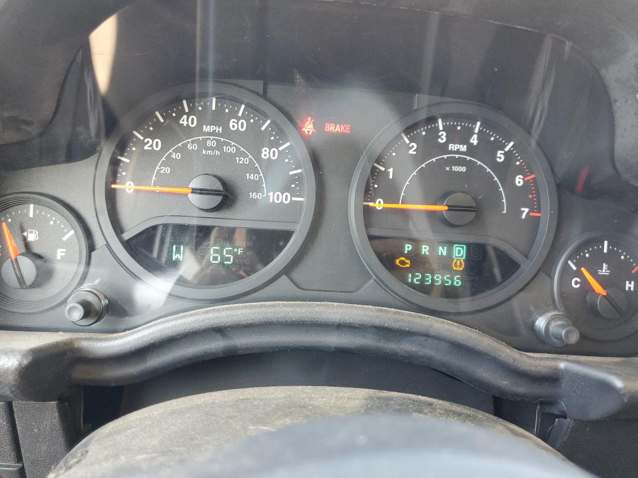 2009 Jeep Wrangler Unlimited Sahara VIN: 1J4GA59189L765600 Lot: 65564195