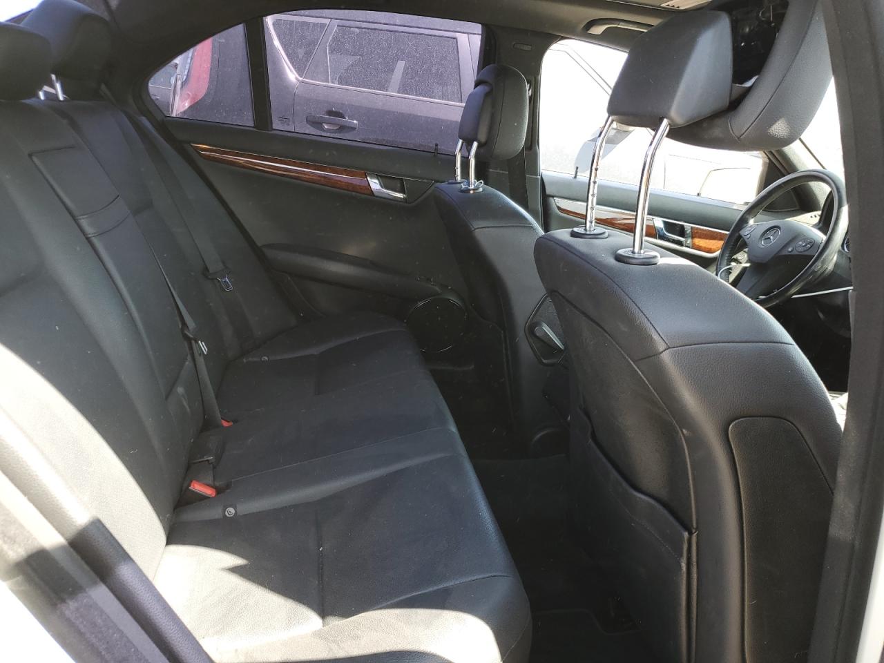 2011 Mercedes-Benz C 300 VIN: WDDGF5EB5BR182724 Lot: 65445665
