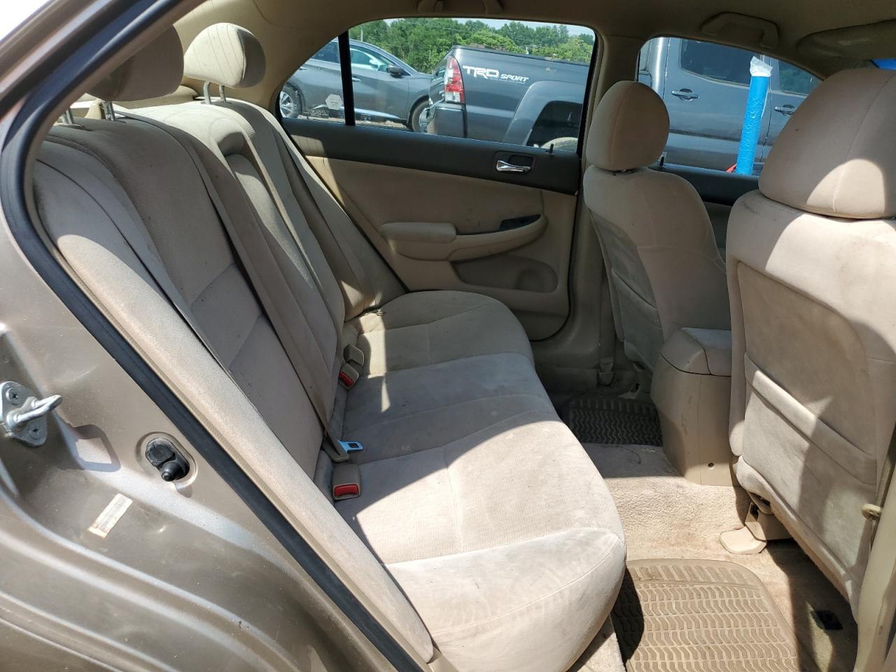 2005 Honda Accord Lx VIN: JHMCM56435C001818 Lot: 64673295