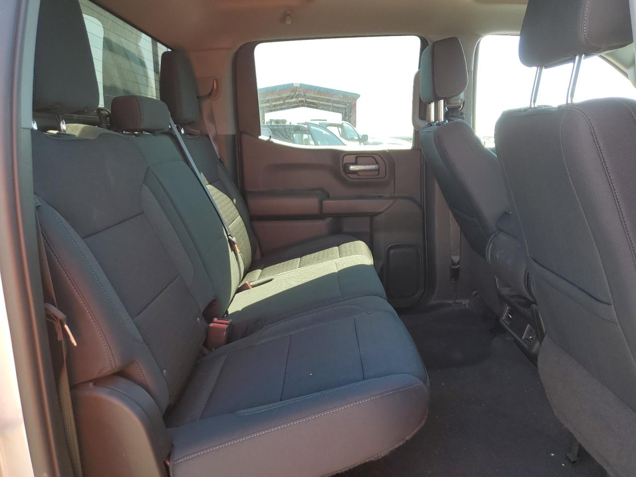 2022 Chevrolet Silverado K1500 Custom VIN: 3GCPDBEK7NG524015 Lot: 61670805