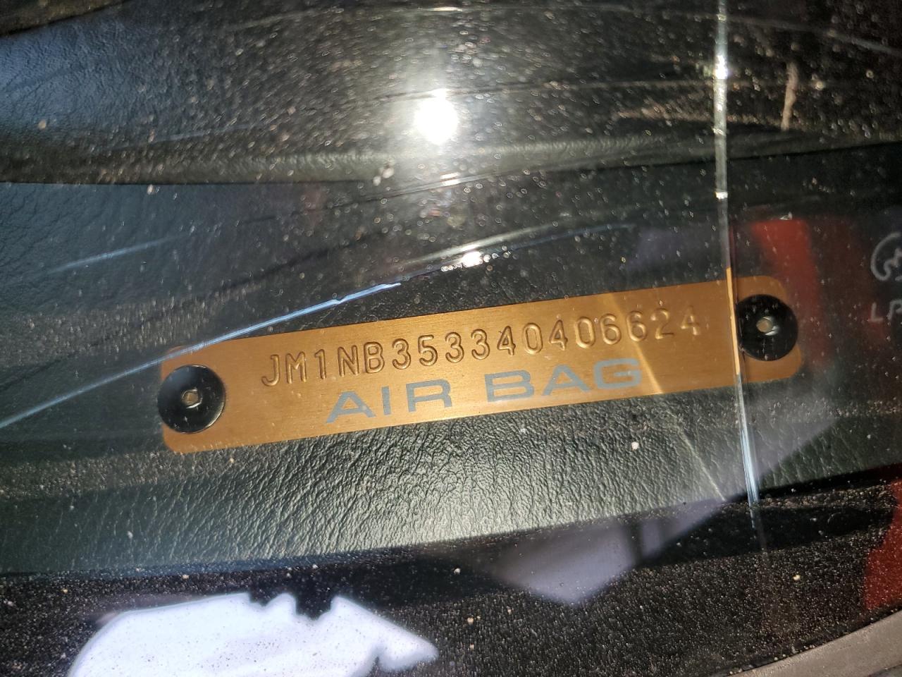 2004 Mazda Mx-5 Miata Base VIN: JM1NB353340406624 Lot: 64697905
