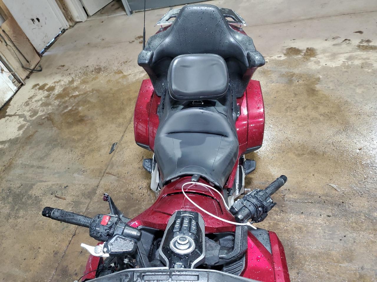 2018 Honda Gl1800 D VIN: JH2SC7950JK000293 Lot: 63642445