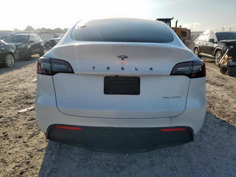  TESLA MODEL Y 2023 Biały