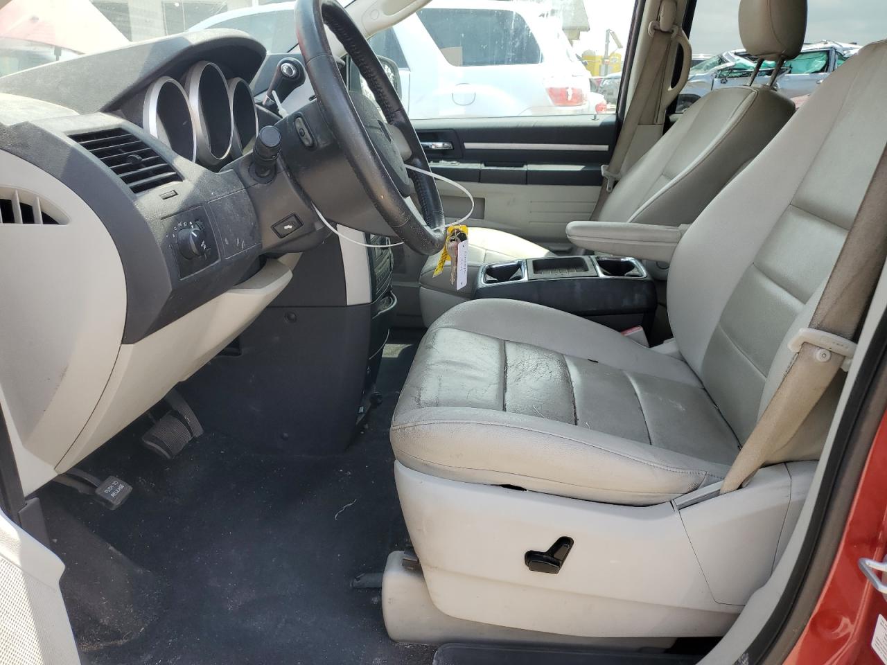 2008 Dodge Grand Caravan Sxt VIN: 2D8HN54X58R656965 Lot: 64141095