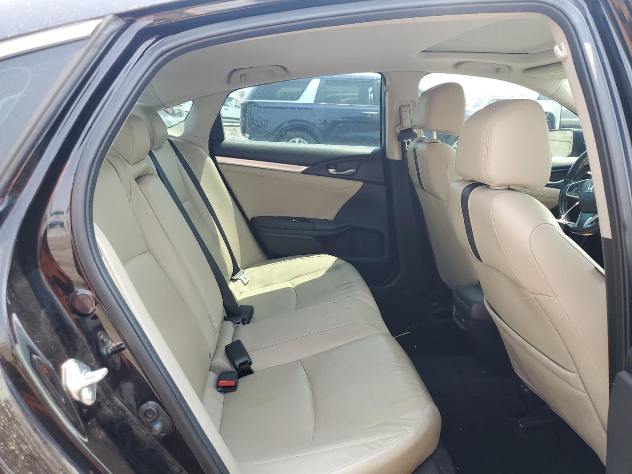 2016 Honda Civic Touring VIN: 19XFC1F92GE043172 Lot: 64646915