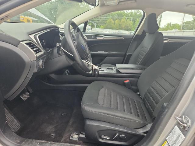  FORD FUSION 2020 Silver