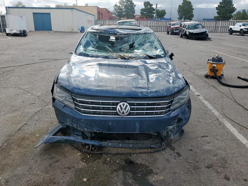  VOLKSWAGEN PASSAT 2019 Granatowy