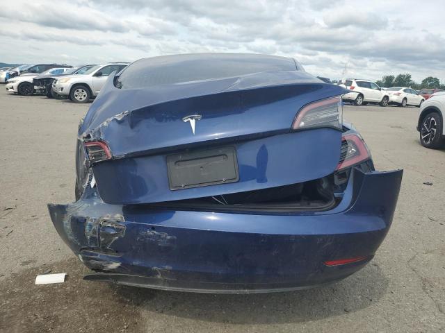  TESLA MODEL 3 2019 Granatowy