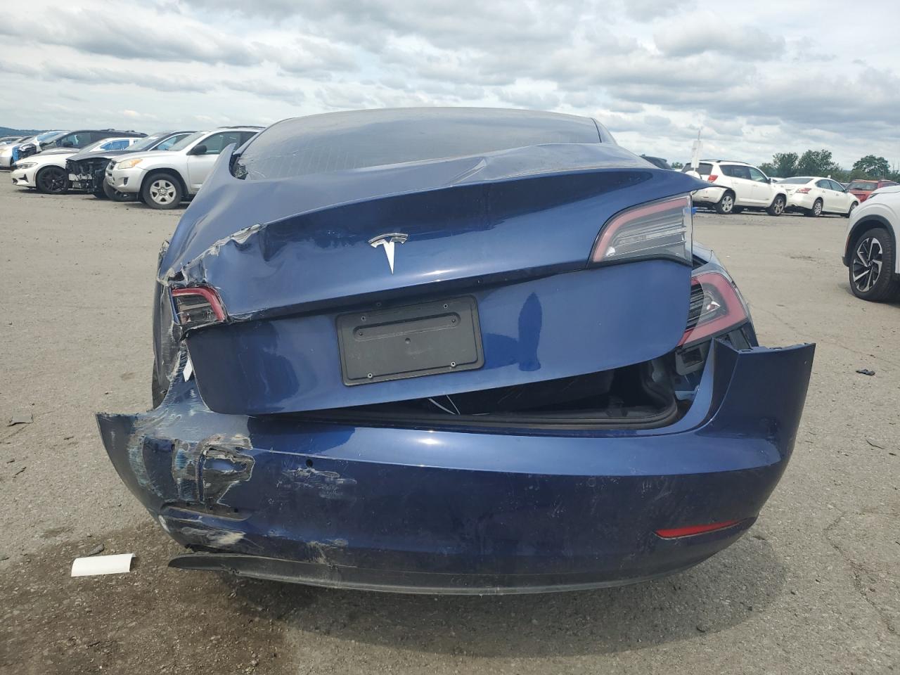 2019 Tesla Model 3 VIN: 5YJ3E1EA6KF400882 Lot: 64278425
