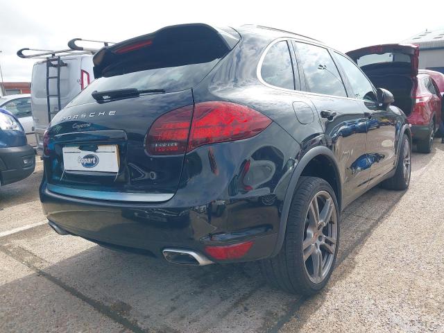 2013 PORSCHE CAYENNE V6 D TIPTRONIC 