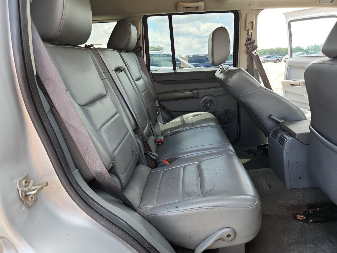 2007 Jeep Commander VIN: 1J8HG48P47C550388 Lot: 63578495