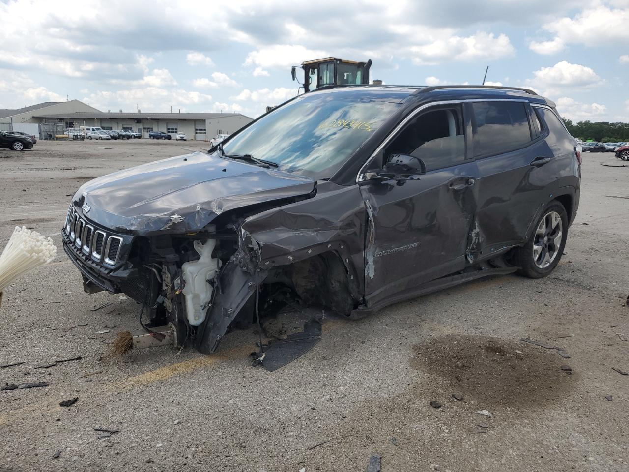 3C4NJDCB6JT398181 2018 Jeep Compass Limited