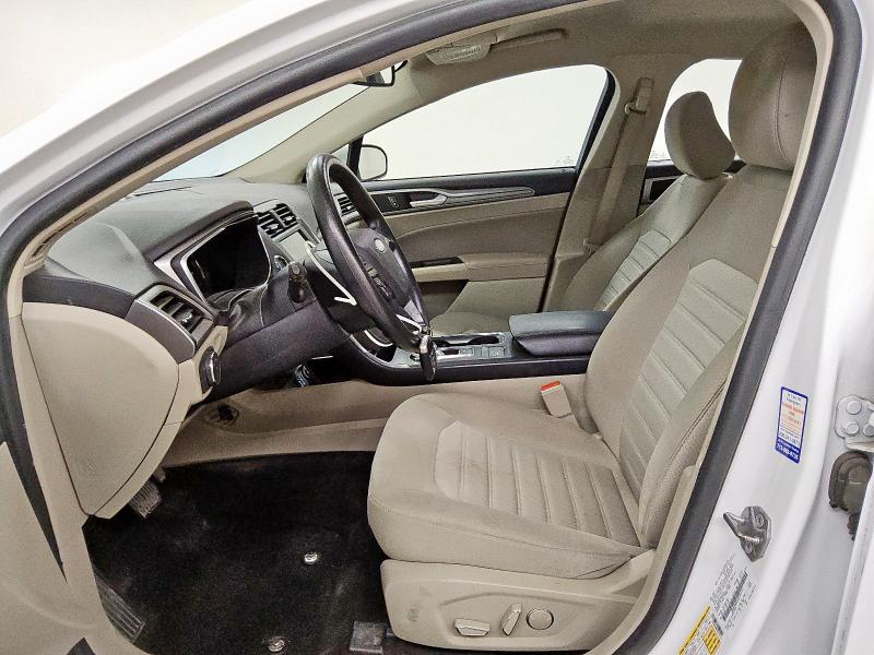  FORD FUSION 2020 Biały