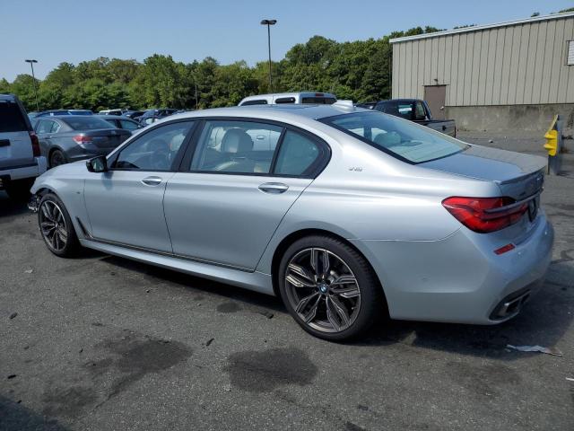  BMW M7 2018 Srebrny