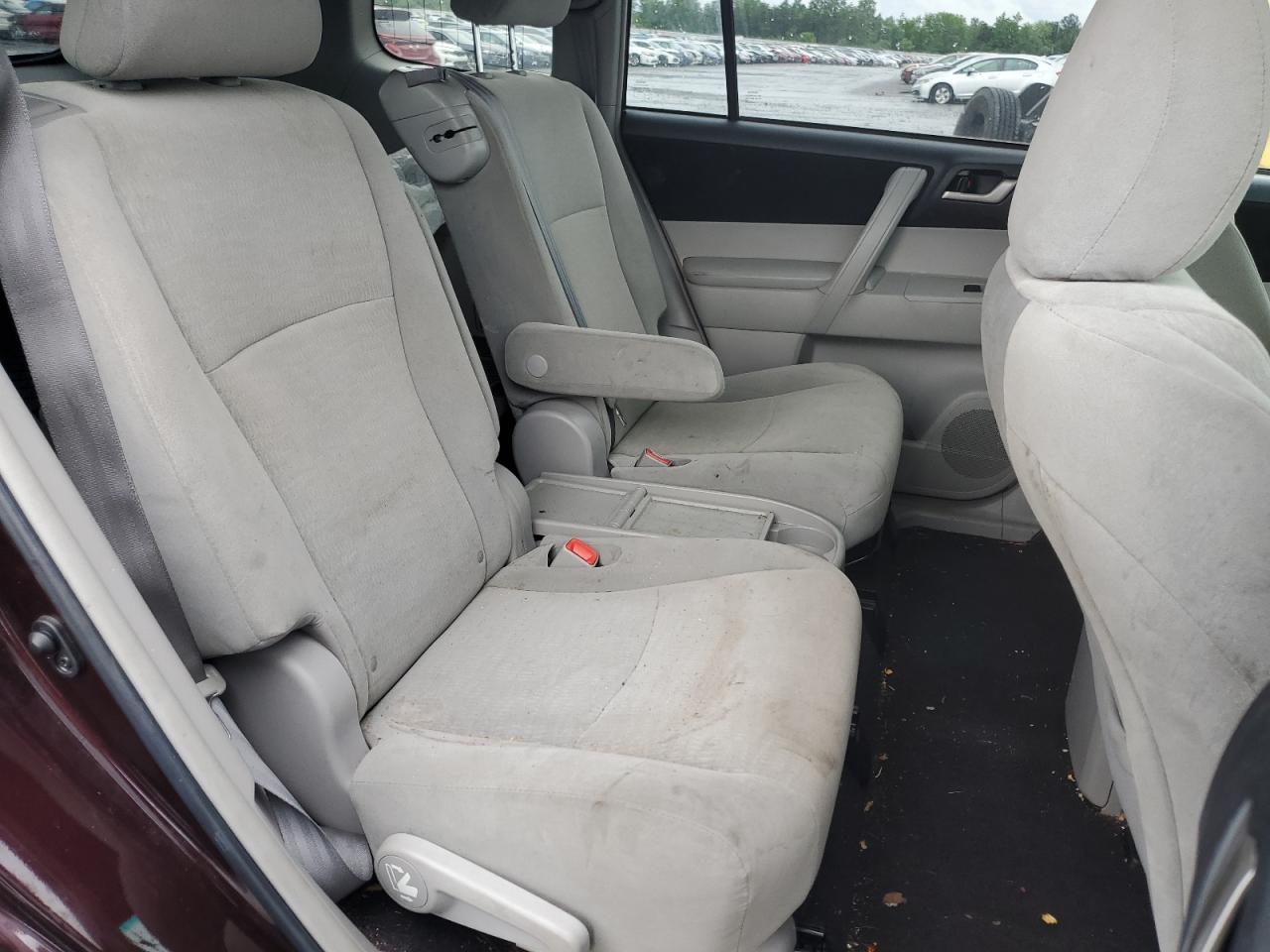 2012 Toyota Highlander Base VIN: 5TDZK3EH0CS060122 Lot: 63389715