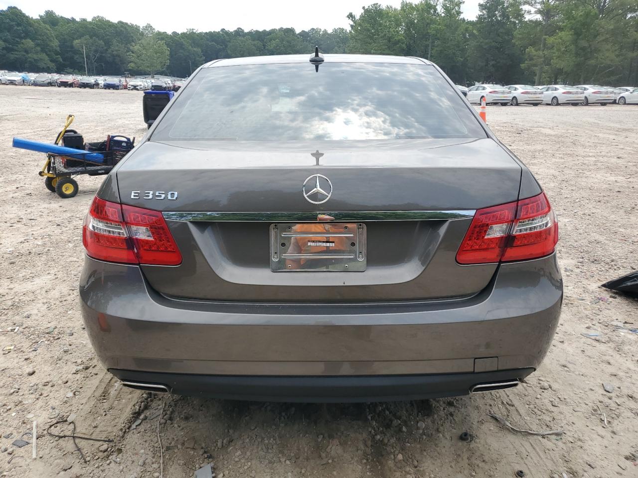 2013 Mercedes-Benz E 350 VIN: WDDHF5KB5DA708134 Lot: 63964545
