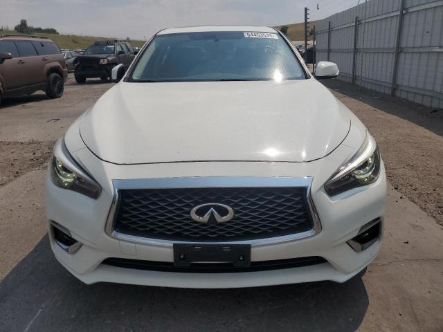  INFINITI Q50 2018 Biały