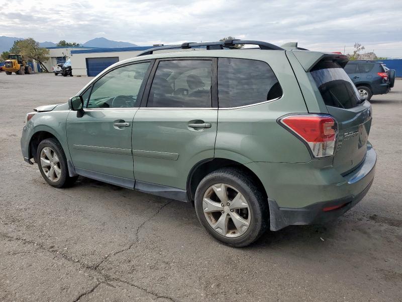  SUBARU FORESTER 2017 Green