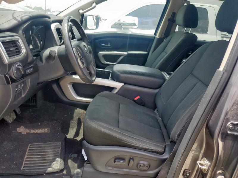  NISSAN TITAN 2017 Серый