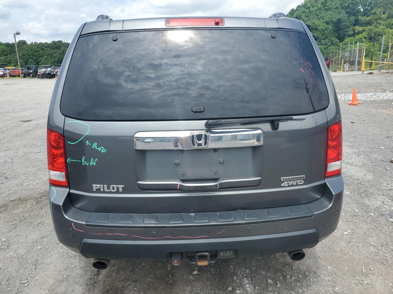 2011 Honda Pilot Touring VIN: 5FNYF4H92BB076805 Lot: 63806985
