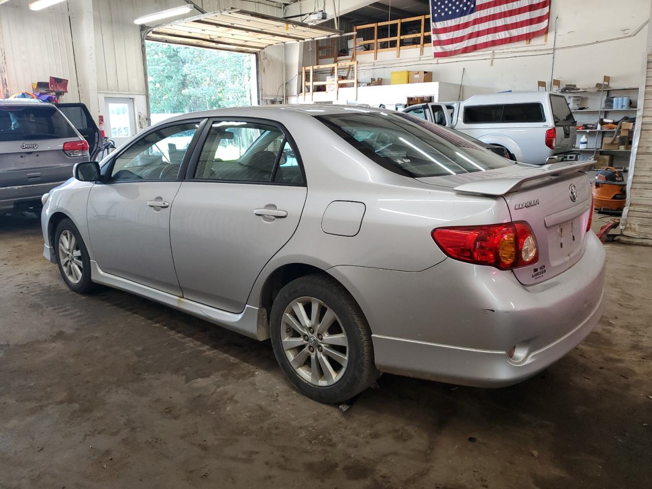 2010 Toyota Corolla Base VIN: 1NXBU4EE6AZ337626 Lot: 66485535