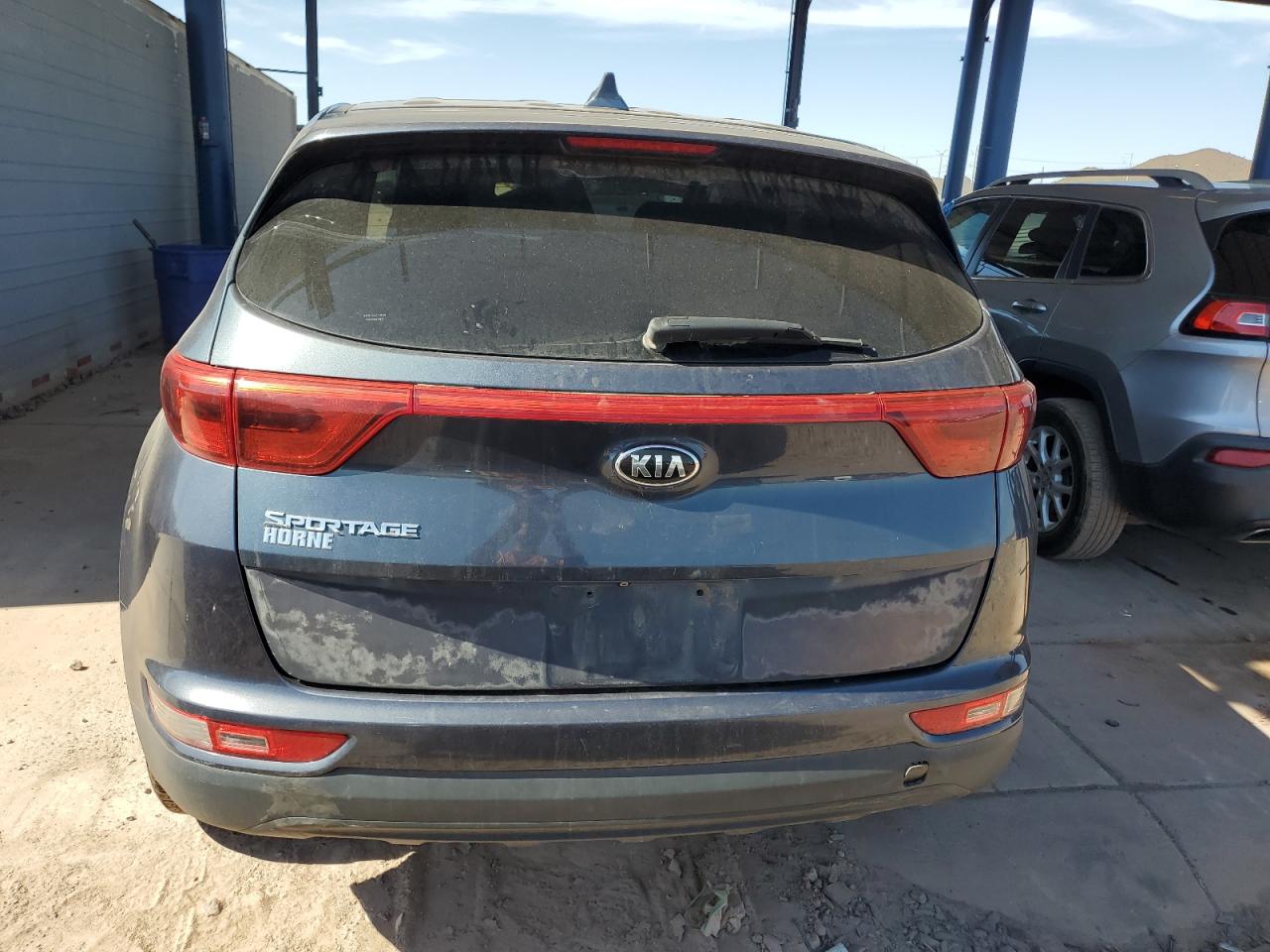 kndpmcac4h7160642 KNDPMCAC4H7160642 2017 Kia Sportage Lx