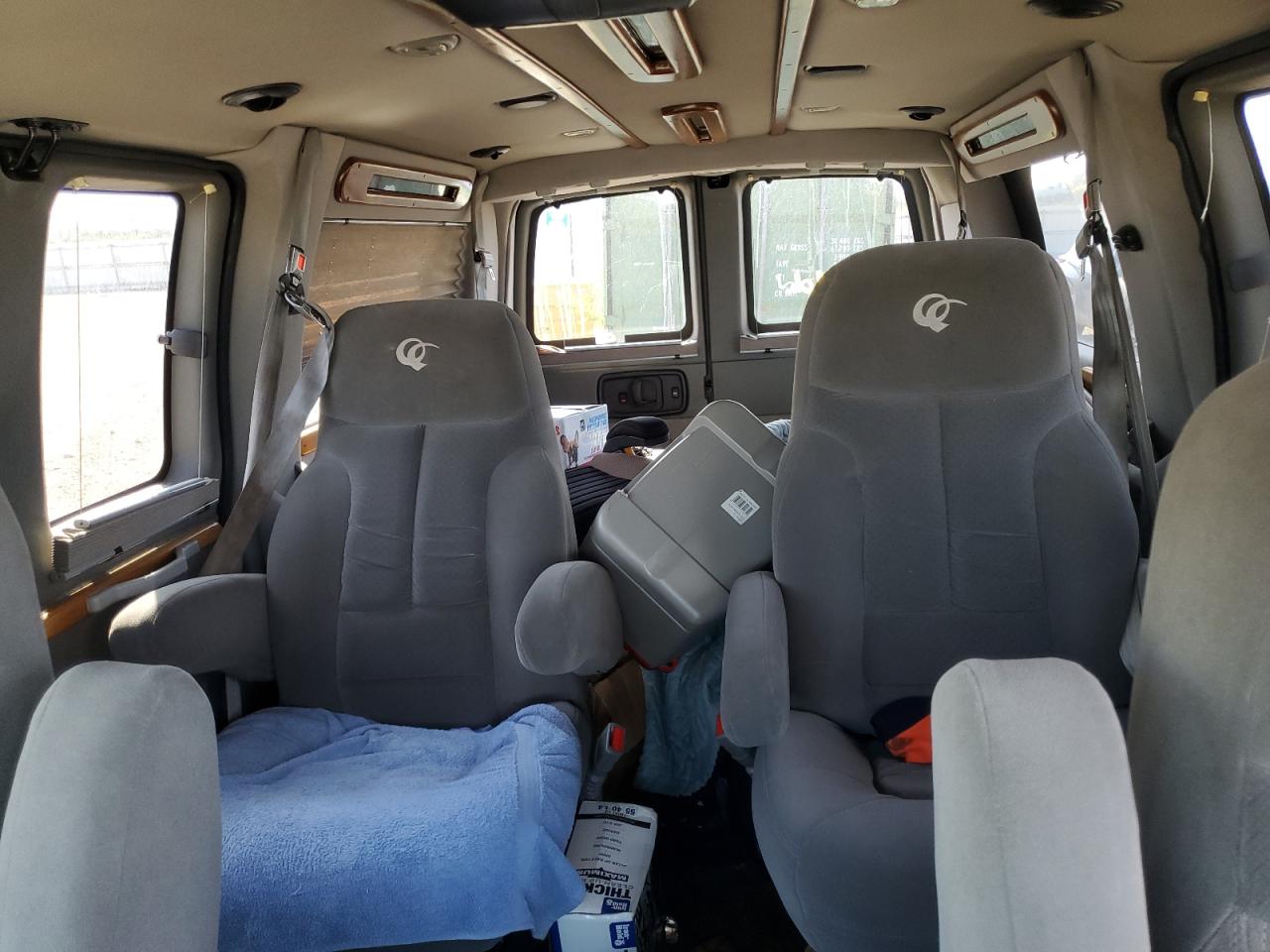 2003 Chevrolet Express G1500 VIN: 1GBFG15T831191748 Lot: 63092125