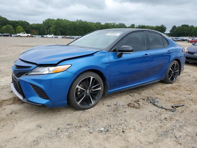  TOYOTA CAMRY 2020 Granatowy