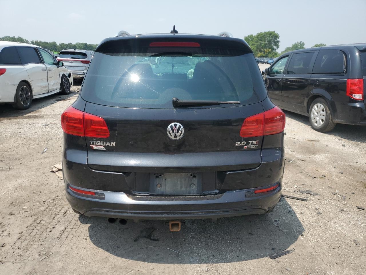 2016 Volkswagen Tiguan Comfortline VIN: WVGJV7AXXGW603745 Lot: 64096805