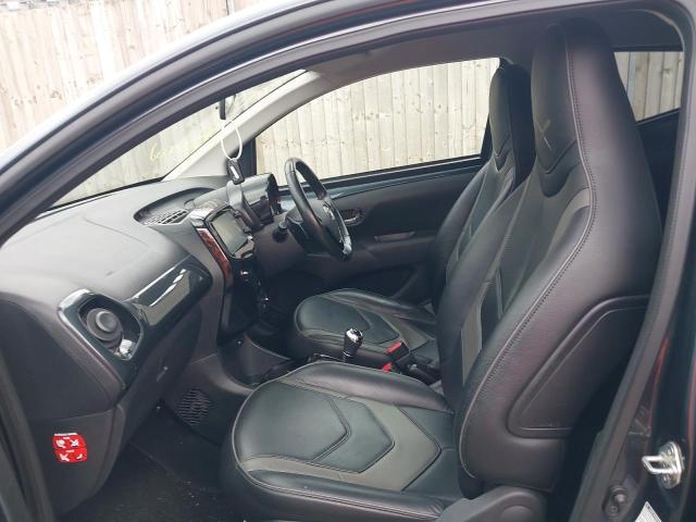 2017 TOYOTA AYGO X-CLU