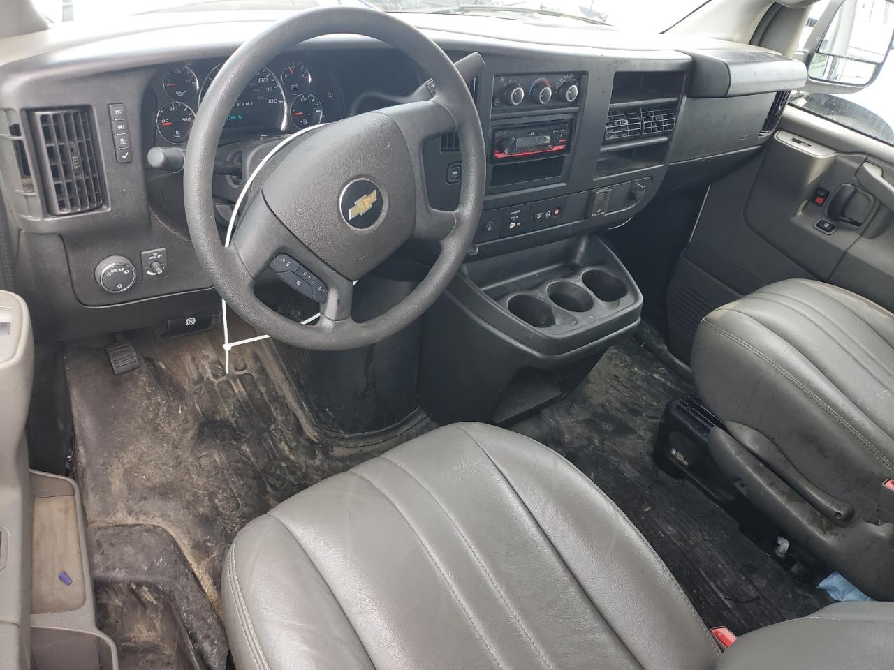 2024 Chev G25 Express VIN: 1GCWGAF7XR1155050 Lot: 64496275
