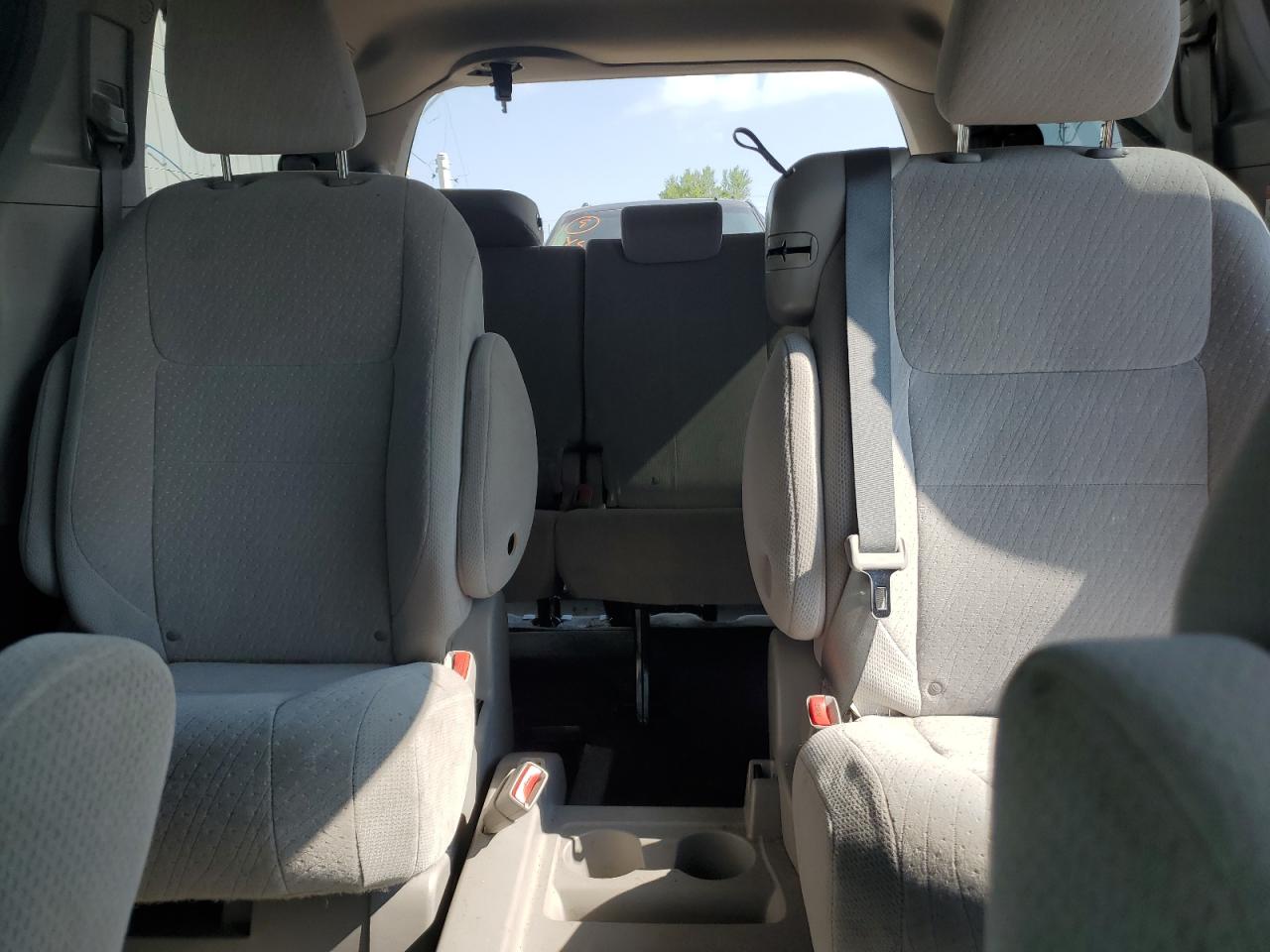 2015 Toyota Sienna Le VIN: 5TDKK3DC2FS659194 Lot: 64504655