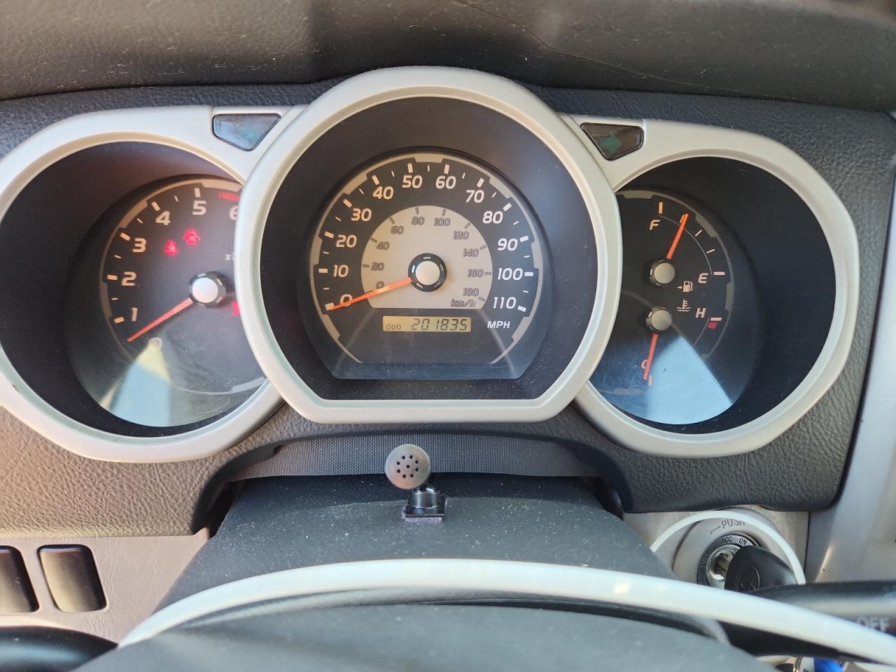 2004 Toyota 4Runner Sr5 VIN: JTEBU14R040045100 Lot: 64144845