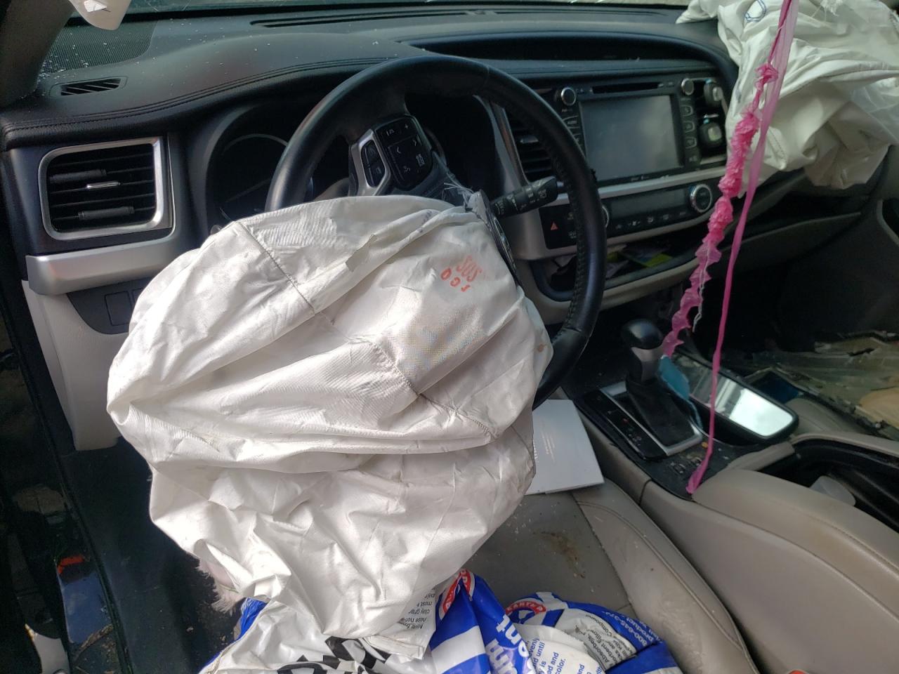 2014 Toyota Highlander Xle VIN: 5TDKKRFHXES014867 Lot: 64774695