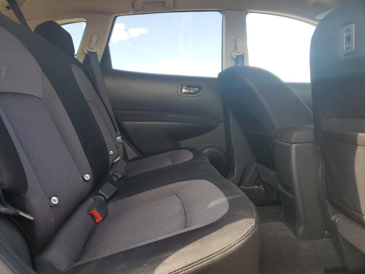 2010 Nissan Rogue S VIN: JN8AS5MV4AW105371 Lot: 66481925