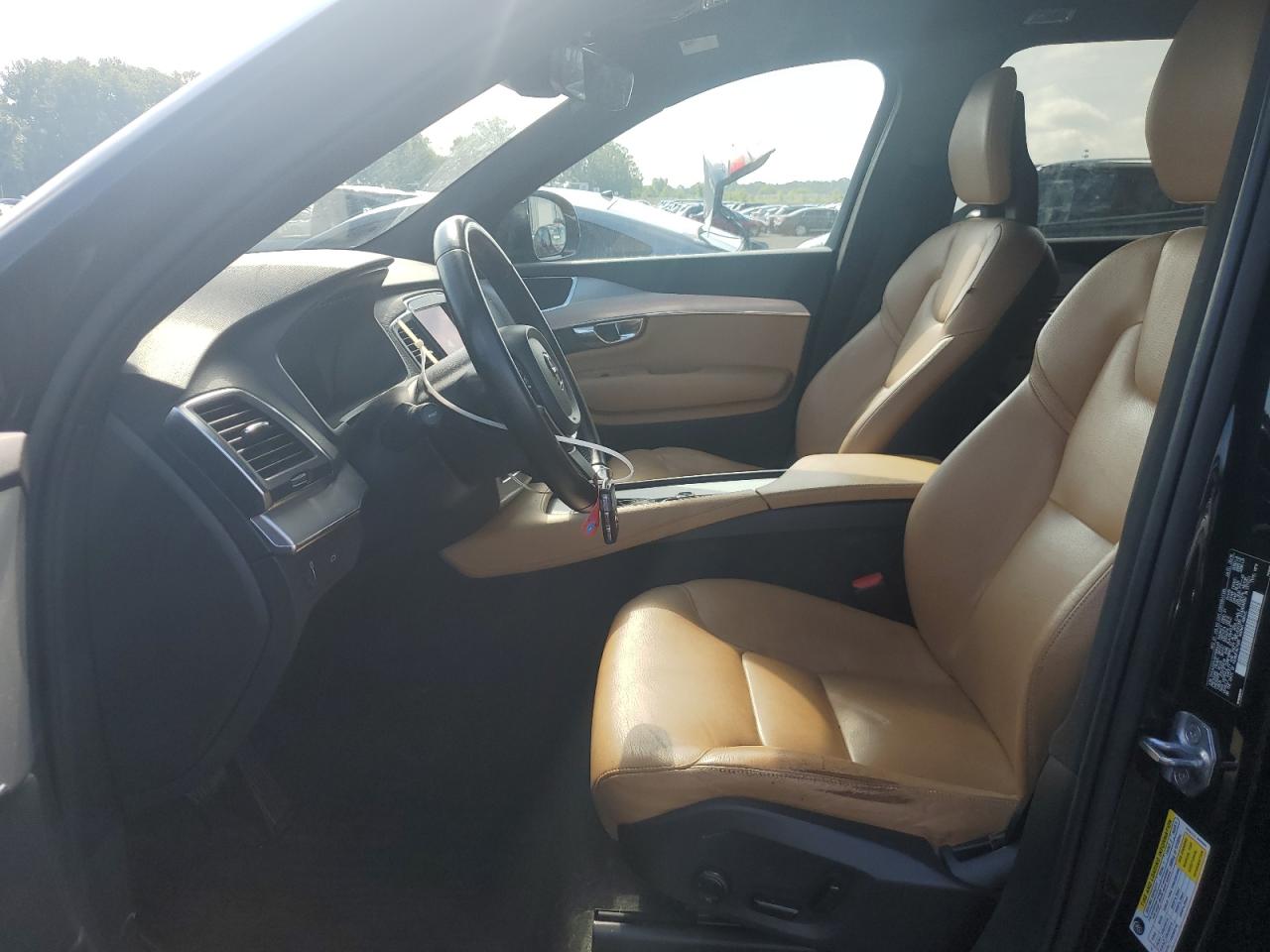 2017 Volvo Xc90 T6 VIN: YV4A22PK8H1108449 Lot: 63785255