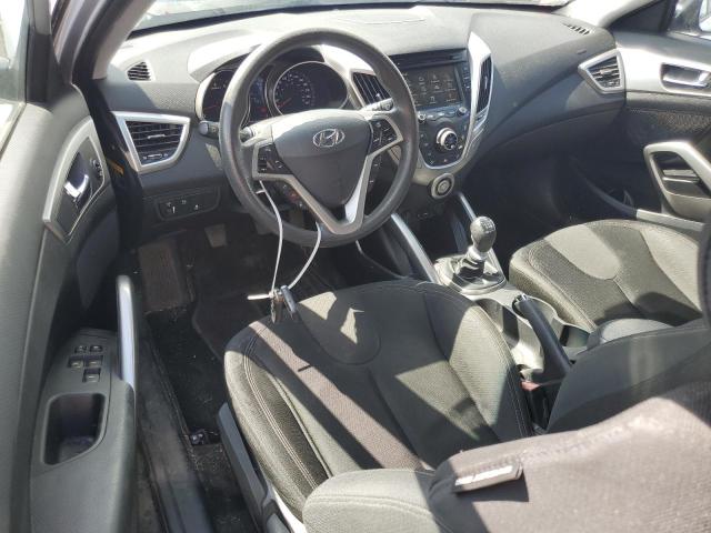  HYUNDAI VELOSTER 2012 Srebrny