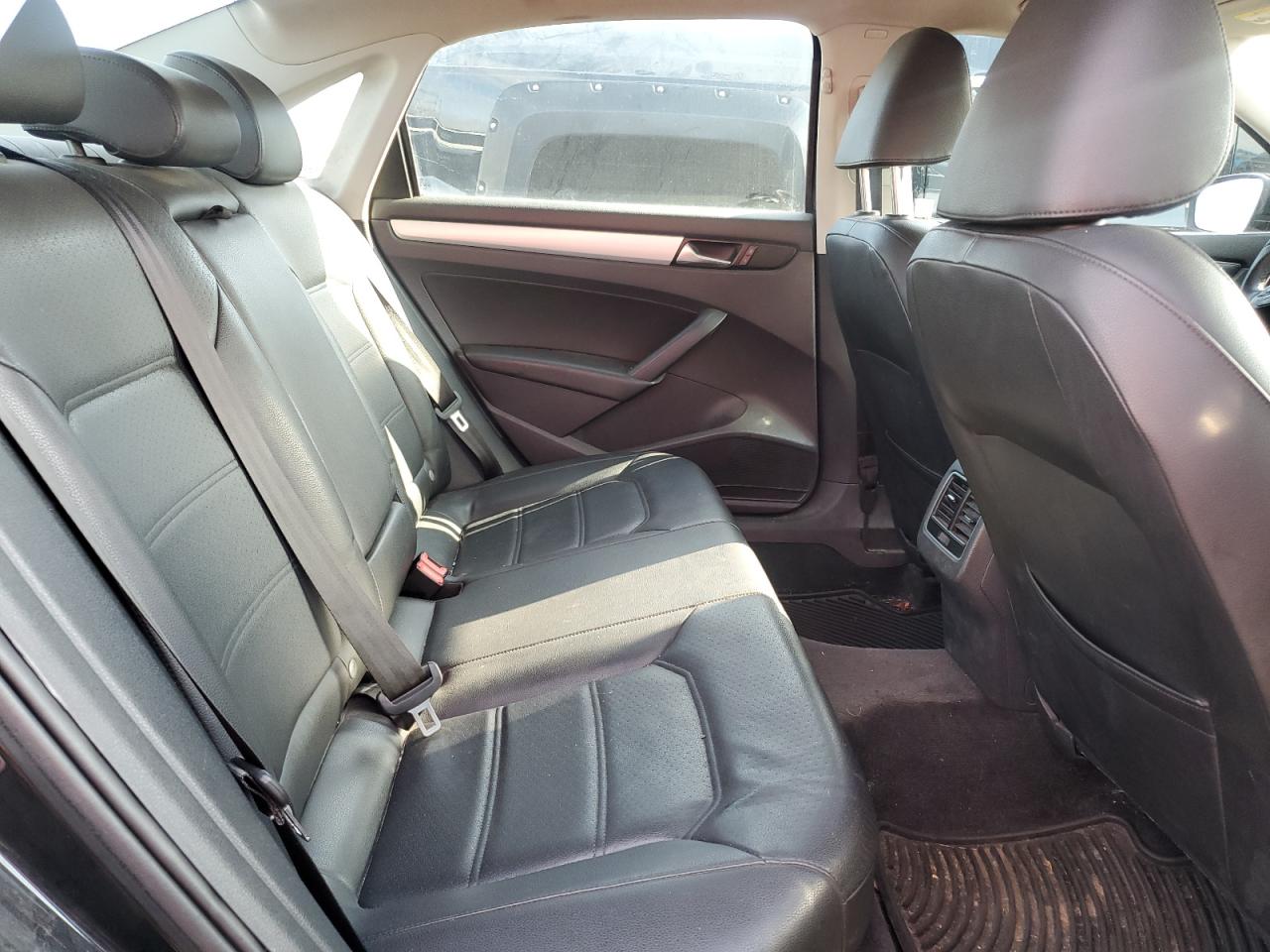 2013 Volkswagen Passat Se VIN: 1VWBP7A34DC015060 Lot: 63620435