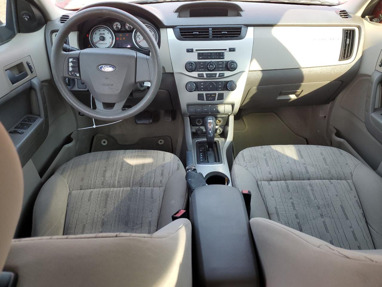 2010 Ford Focus Se VIN: 1FAHP3FN5AW139449 Lot: 65030525